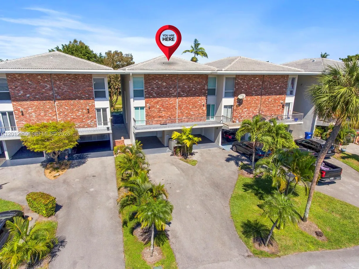 6795 Brookline Dr #6795, Miami, FL 33015 Property for sale