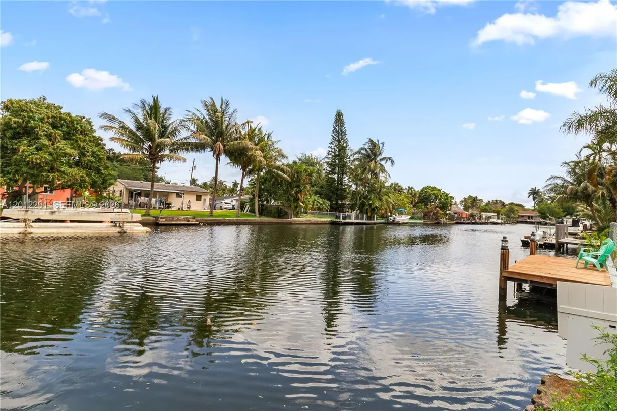2729 Harding St, Hollywood, FL 33020 Property for sale