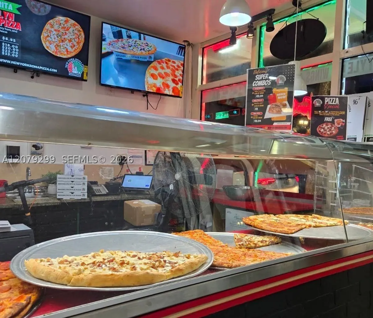 Pizzeria Conf., Miami, FL 33131 Property for sale