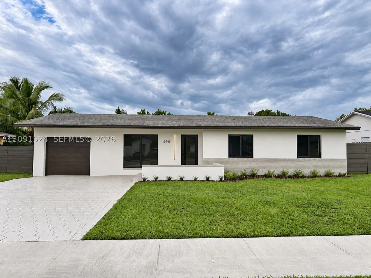 15941 SW 104th Ct, Miami, FL 33157 Property for sale