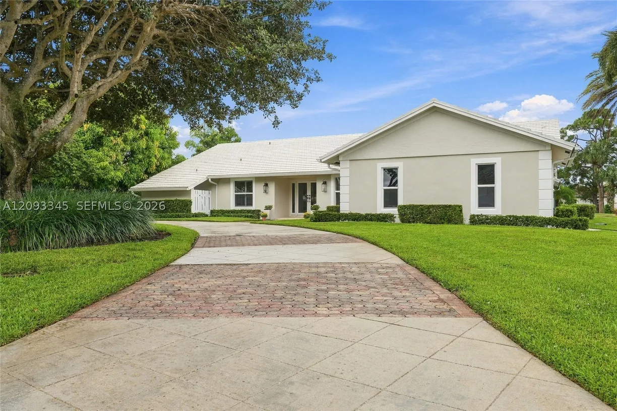 444 Glenbrook Dr, Atlantis, FL 33462 Property for sale