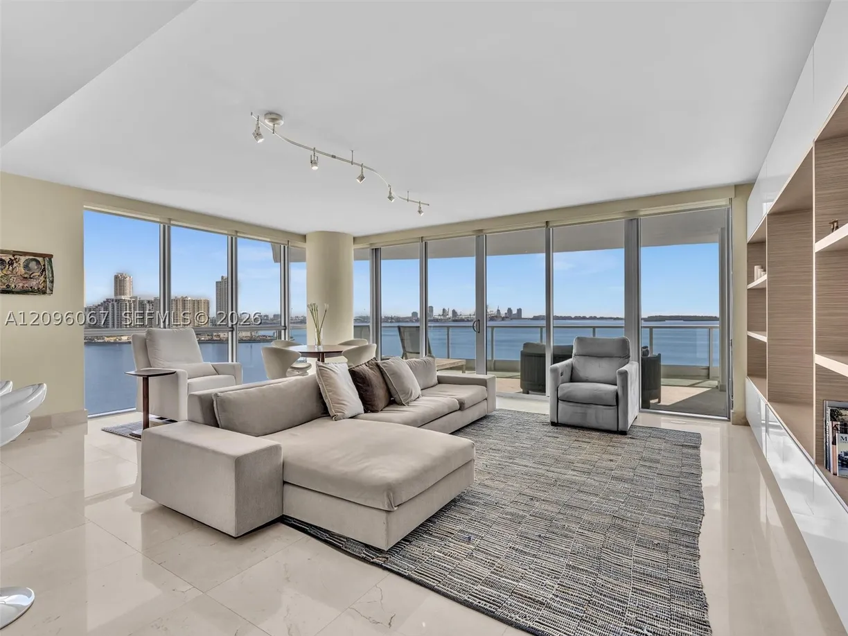 1331 Brickell Bay Dr #901, Miami, FL 33131 Property for sale