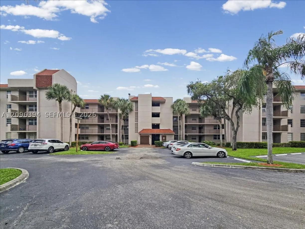 1830 Sabal Palm Dr #105, Davie, FL 33324 Property for sale