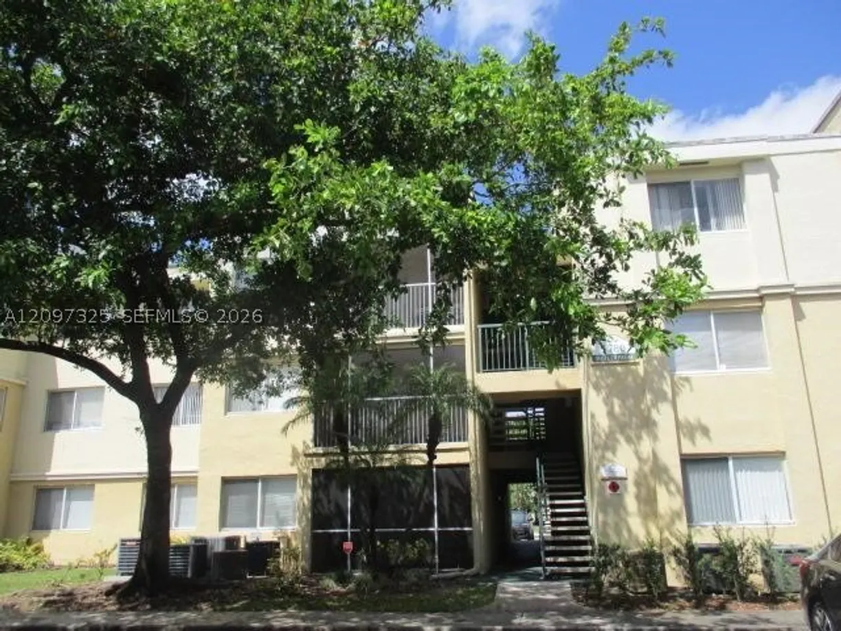 5780 Rock Island Rd #355, Tamarac, FL 33319 Property for sale