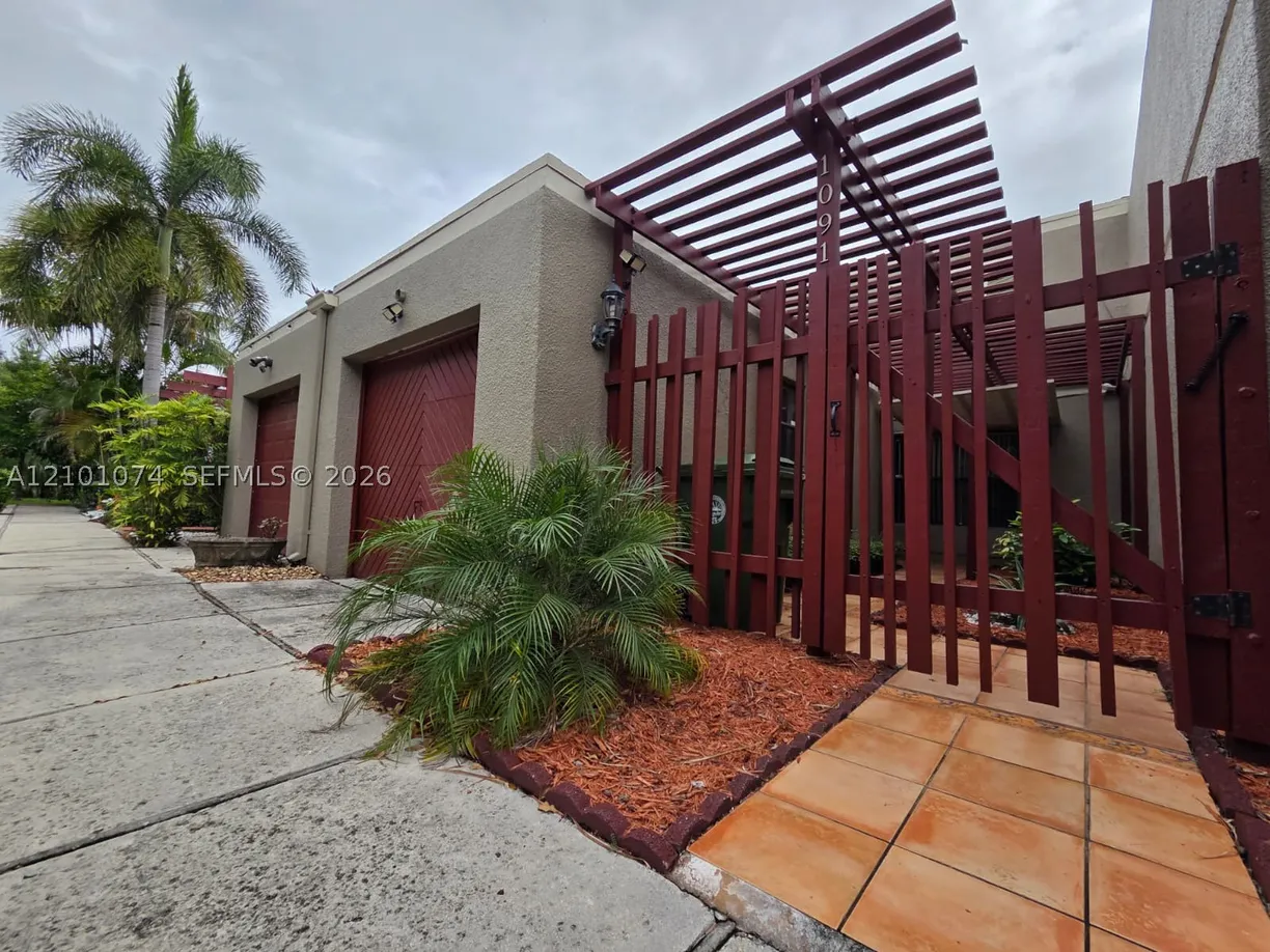 1091 N Hiatus Rd #1091, Pembroke Pines, FL 33026 Property for sale