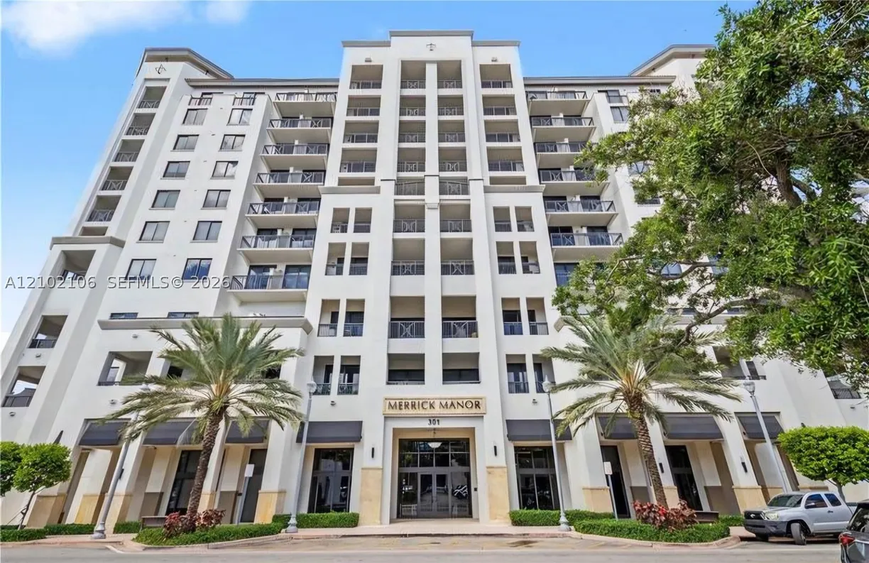 301 Altara Ave #403, Coral Gables, FL 33146 Property for sale