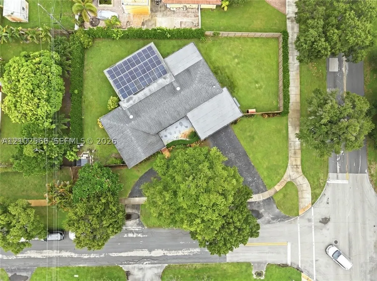 341 SW 54th Ave, Plantation, FL 33317 Property for sale