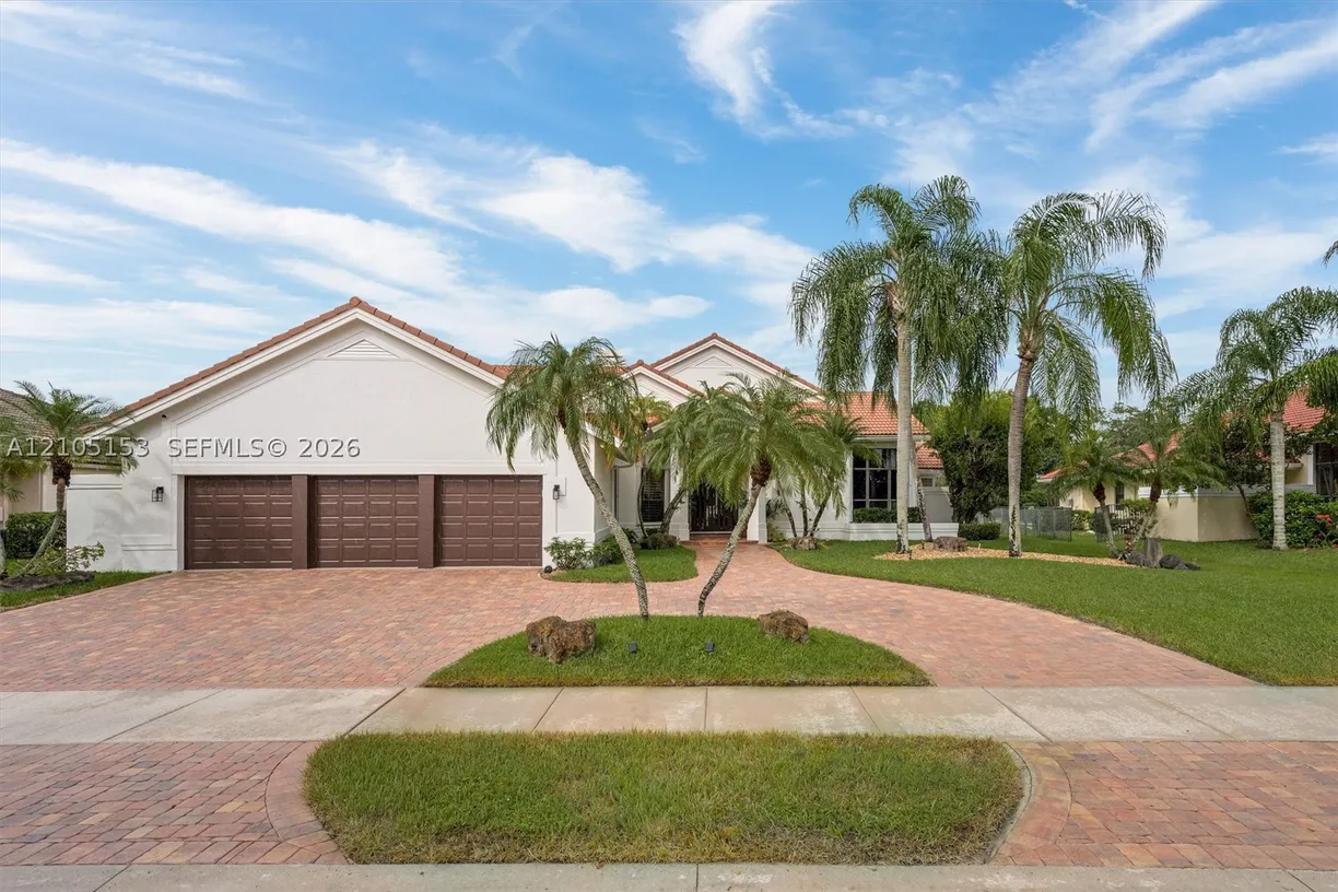 355 Coconut Cir, Weston, FL 33326 Property for sale
