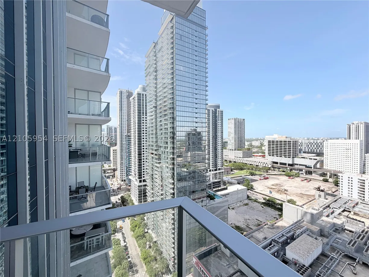851 NE 1st Ave #2406, Miami, FL 33132 Property for sale