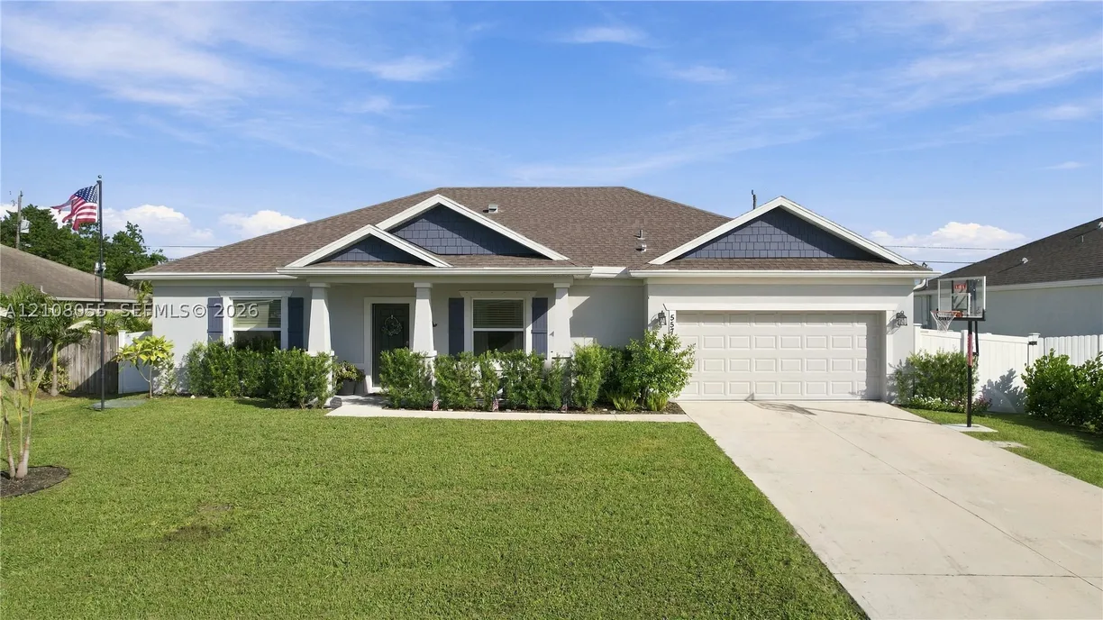 557 SW Lacroix Ave, Port St Lucie, FL 34953 Property for sale
