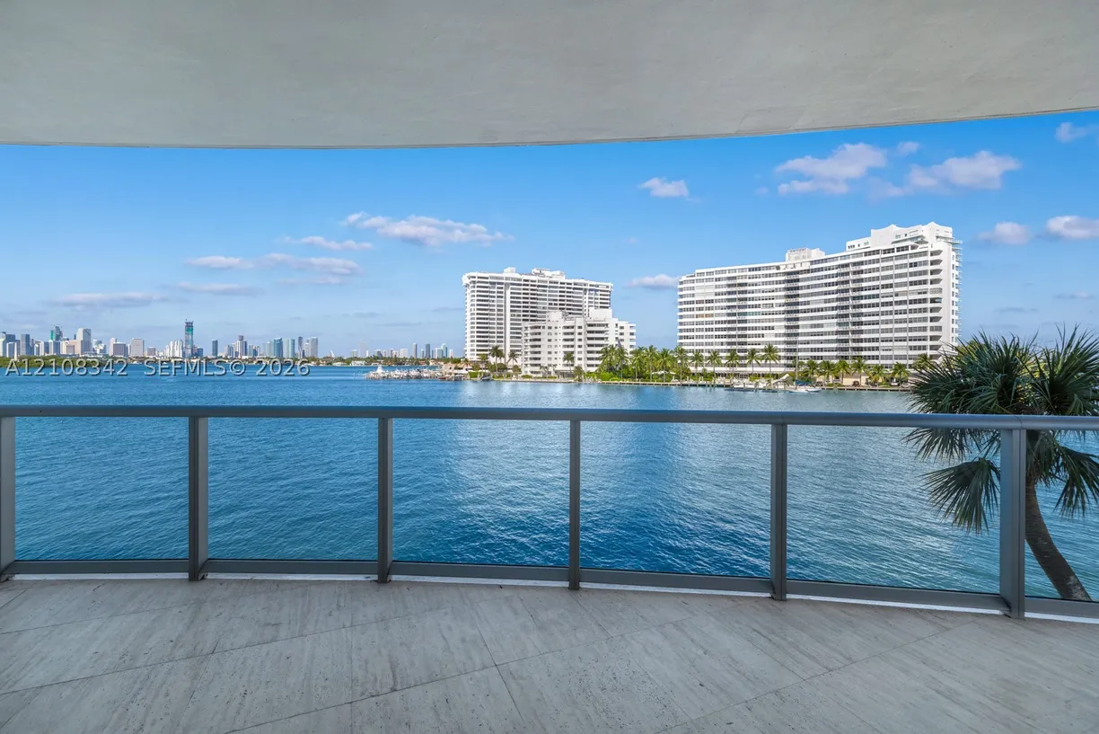 1470 16th St #301, Miami Beach, FL 33139 Property for sale