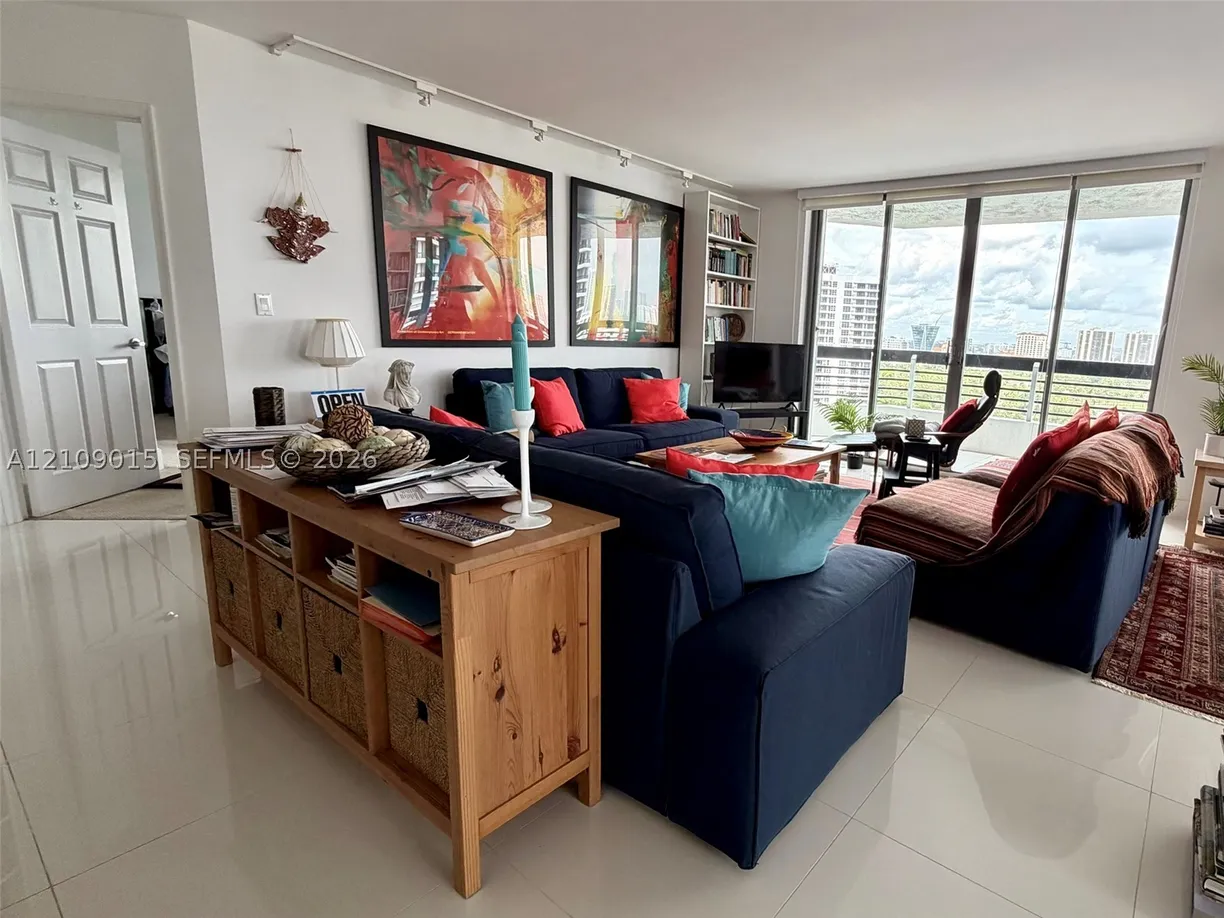 3530 Mystic Pointe Dr #1709, Aventura, FL 33180 Property for sale