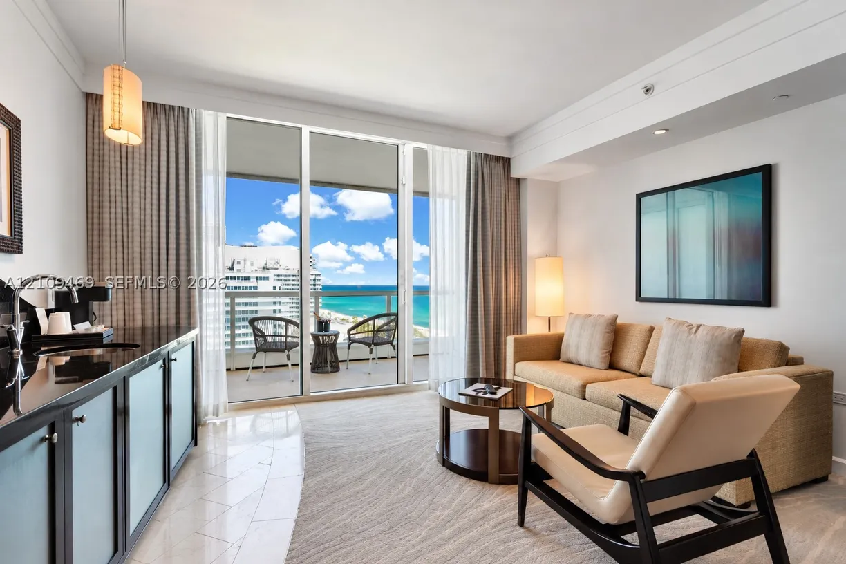 4391 Collins Ave #1704, Miami Beach, FL 33140 Property for sale