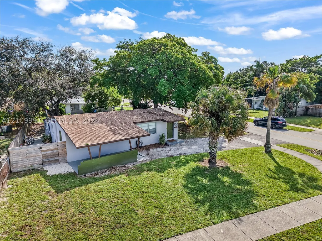 730 NE 58th St, Oakland Park, FL 33334 Property for sale