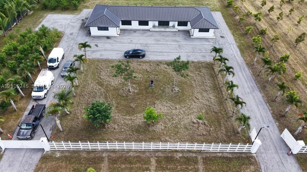 29855 SW 208, Homestead, FL 33030 Property for sale