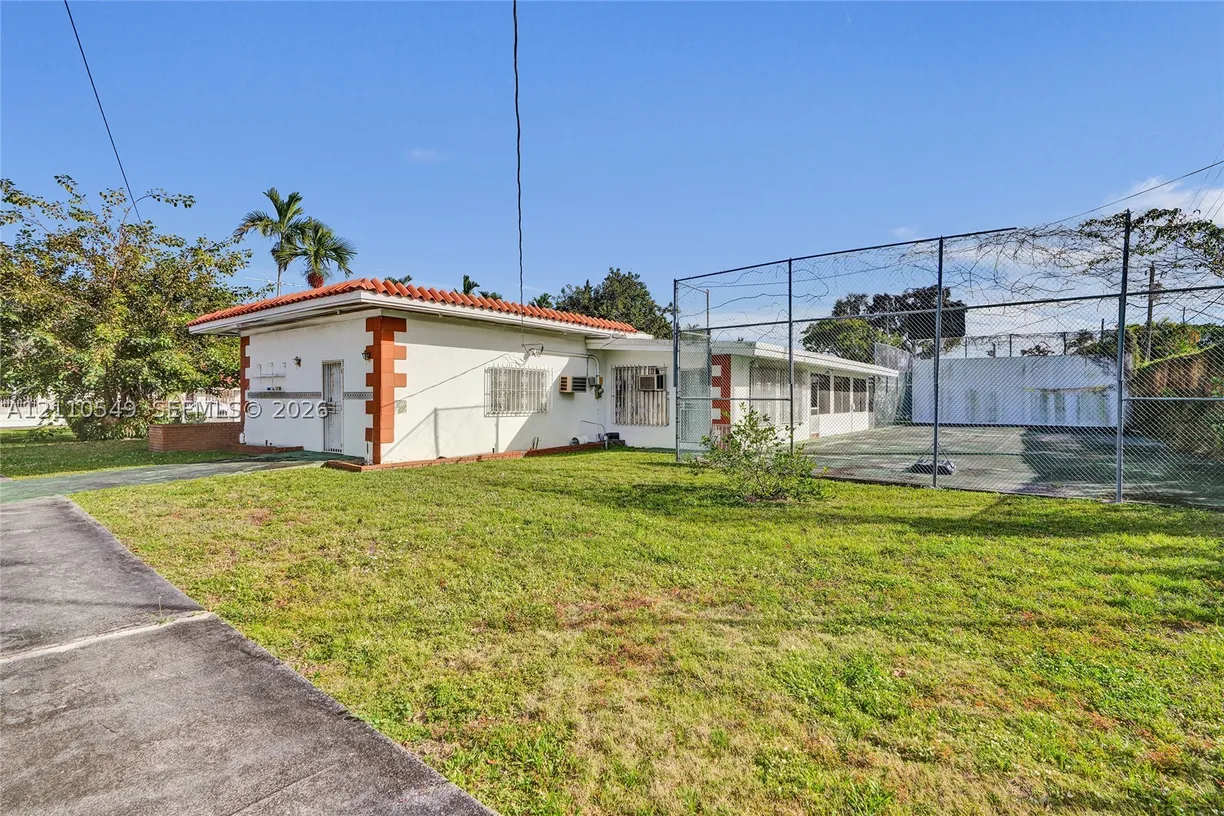 500 SW 39th Ct, Miami, FL 33134 Property for sale