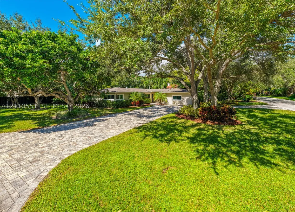 9330 SW 71st Ave, Pinecrest, FL 33156 Property for sale