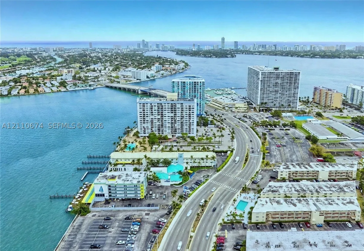 1865 79th St Cswy #5H, Miami Beach, FL 33141 Property for sale