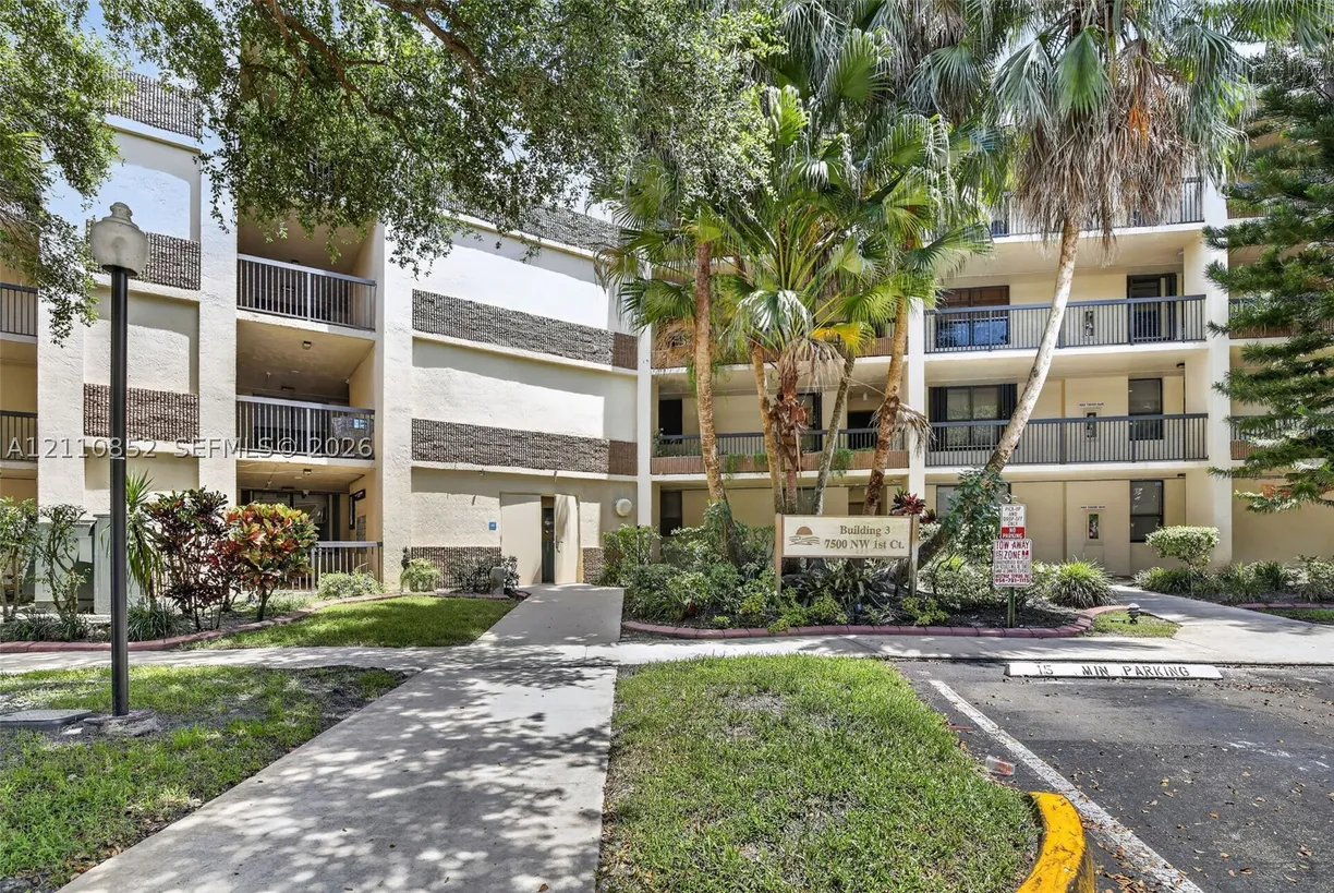 7500 NW 1st Ct #302-3, Plantation, FL 33317 Property for sale