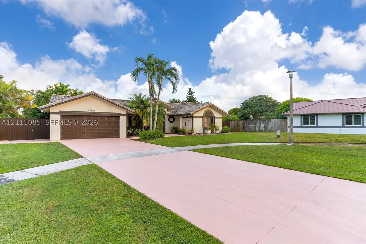 14420 SW 166th Ter, Miami, FL 33177 Property for sale