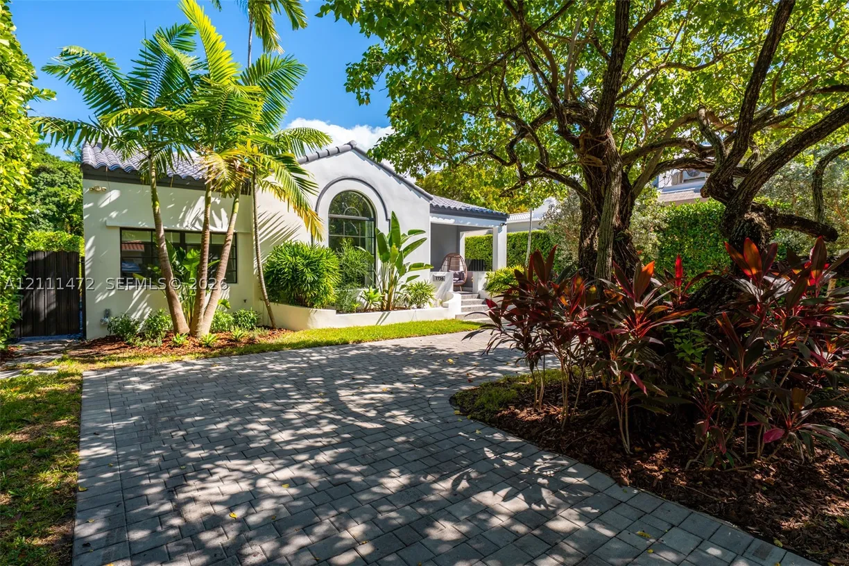 1735 Lenox Ave, Miami Beach, FL 33139 Property for sale