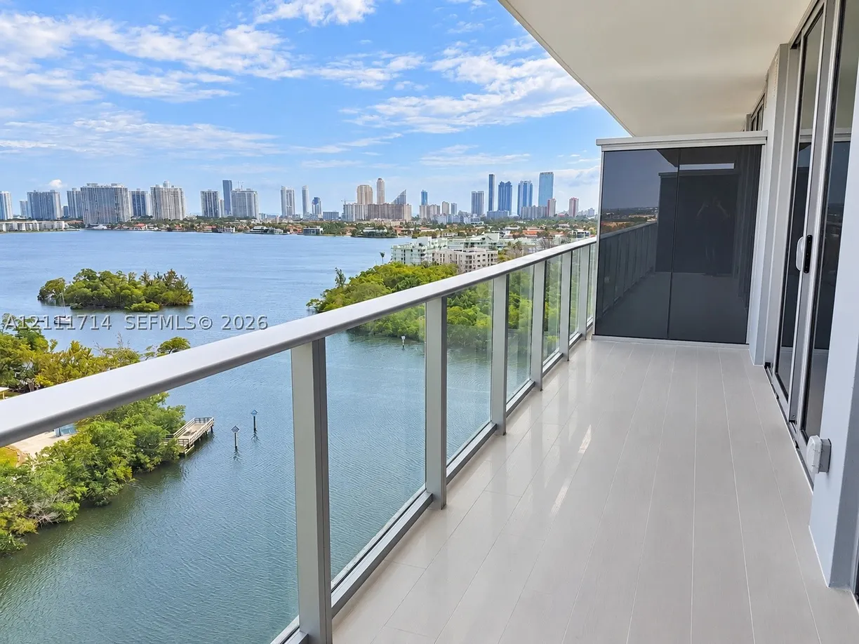 16385 Biscayne Blvd #1402, North Miami Beach, FL 33160 Property for sale