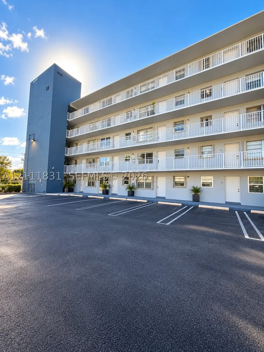 1629 NW N River Dr #103, Miami, FL 33125 Property for sale