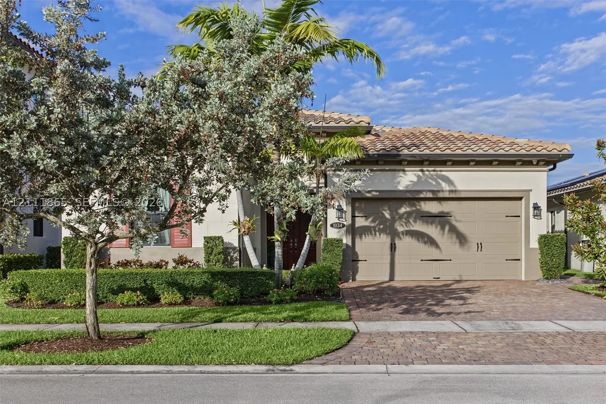 1034 SW 113th Ave, Pembroke Pines, FL 33025 Property for sale