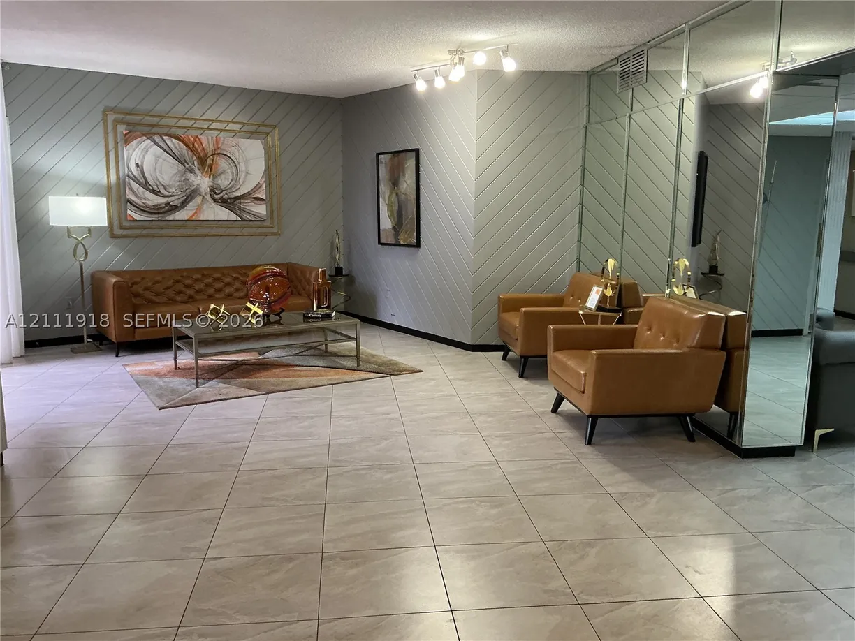 1400 Saint Charles Pl #PH20, Pembroke Pines, FL 33026 Property for sale