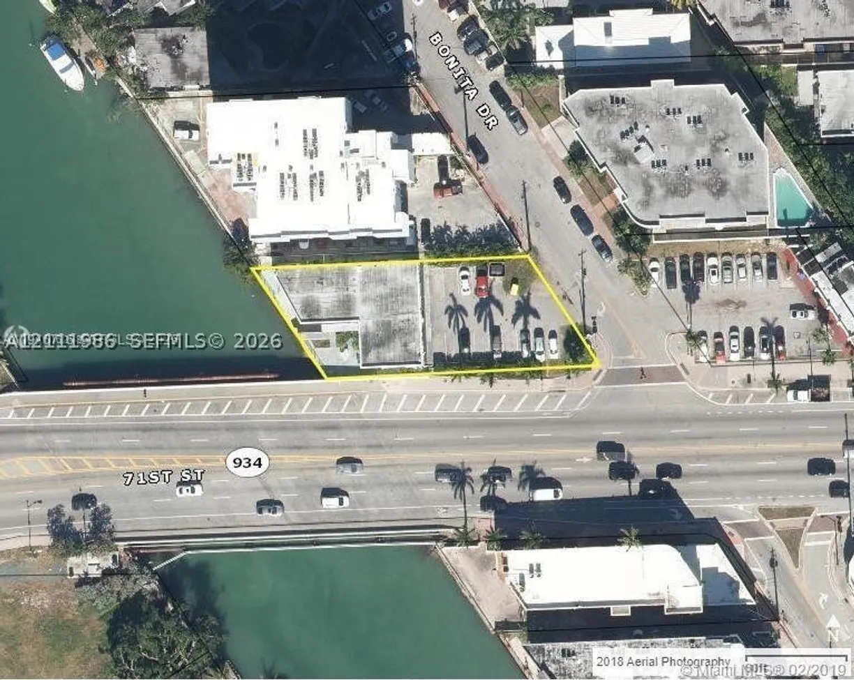 7110 Bonita Dr, Miami Beach, FL 33141 Property for sale