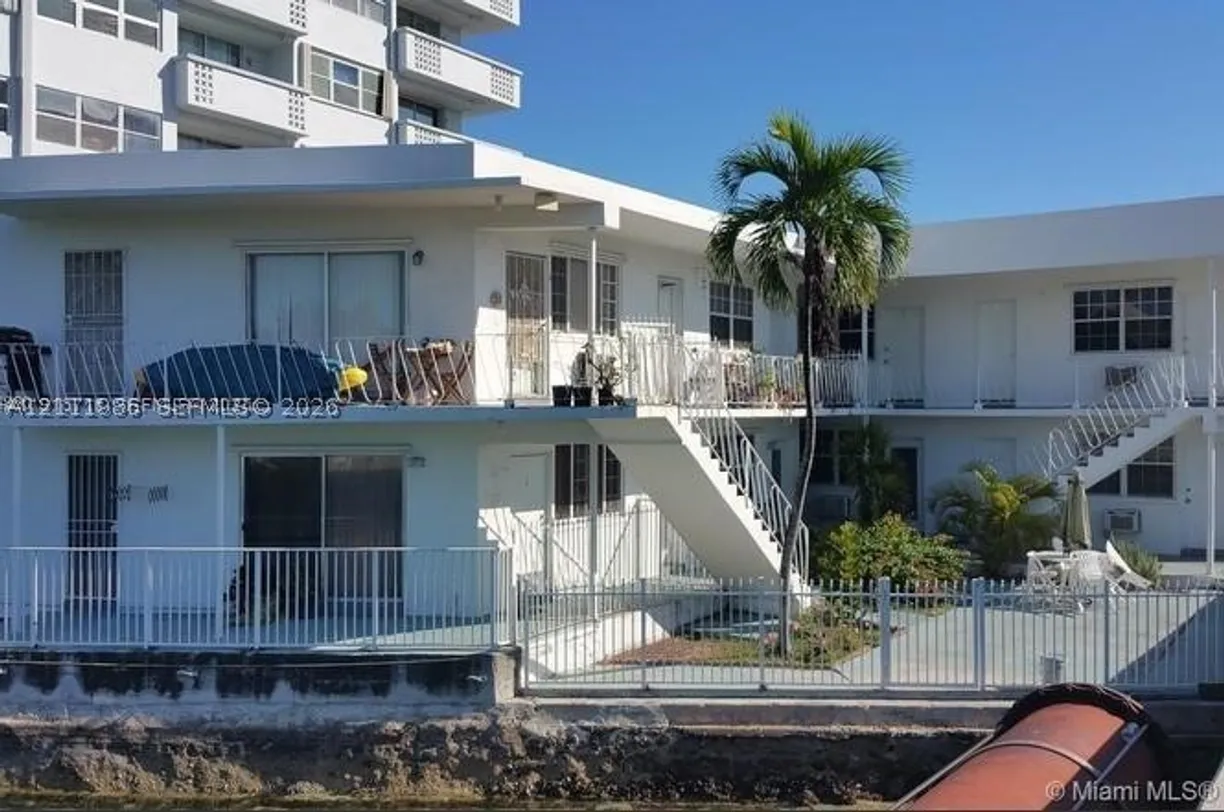 7110 Bonita Dr, Miami Beach, FL 33141 Property for sale