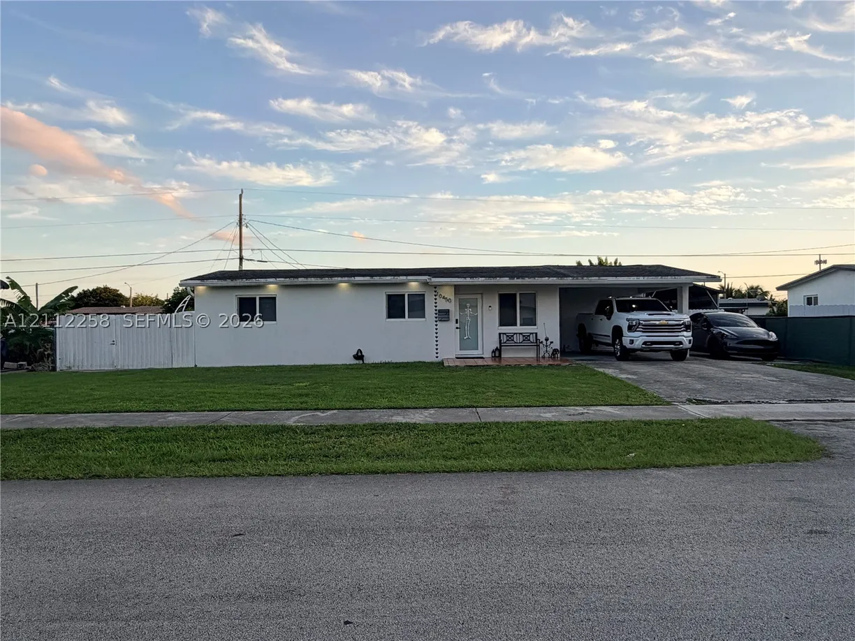 10450 SW 149th St, Miami, FL 33176 Property for sale