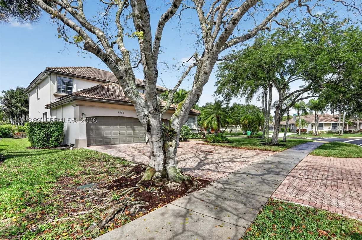 4953 Kensington Cir, Coral Springs, FL 33076 Property for sale