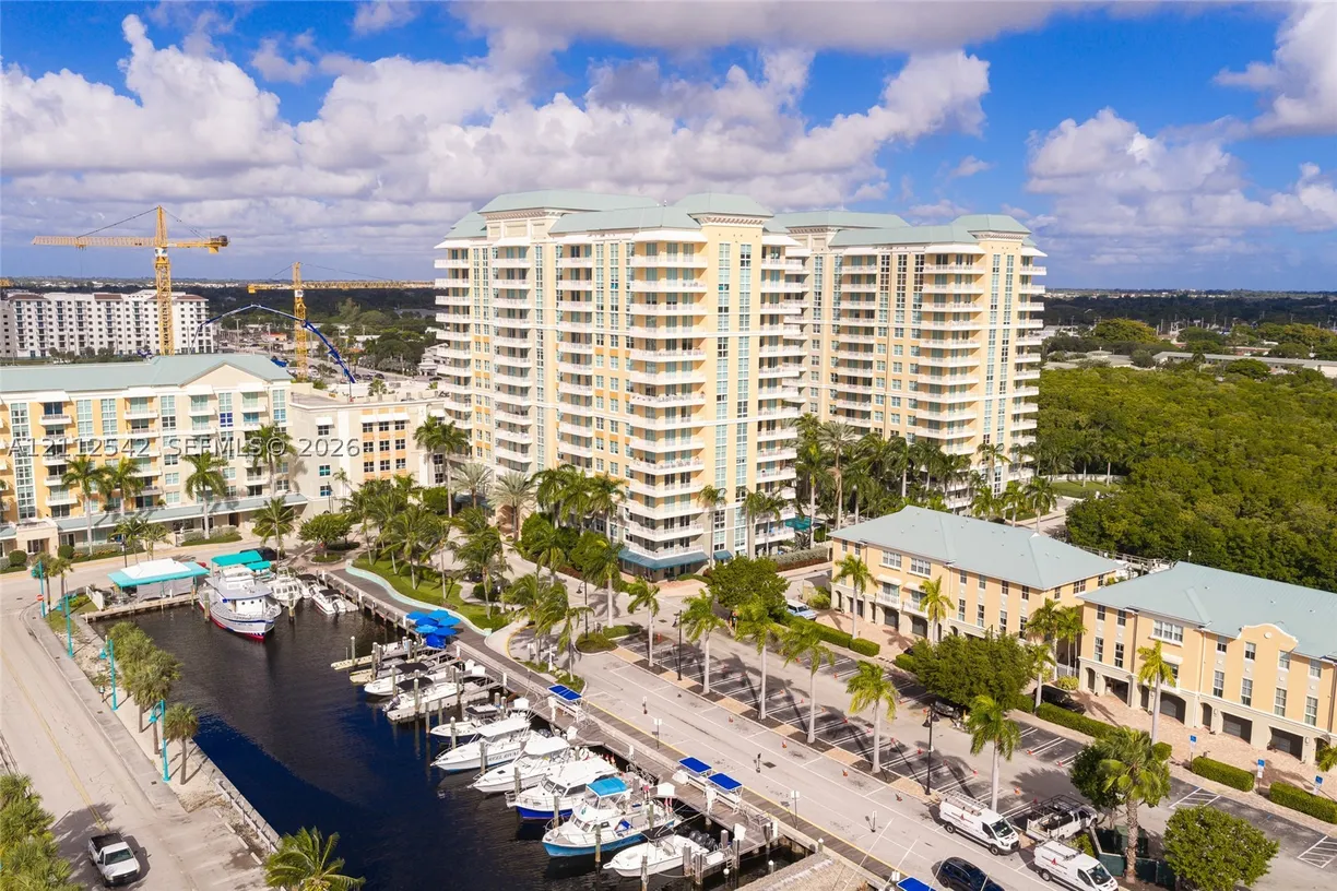 625 Casa Loma Blvd #1104, Boynton Beach, FL 33435 Property for sale