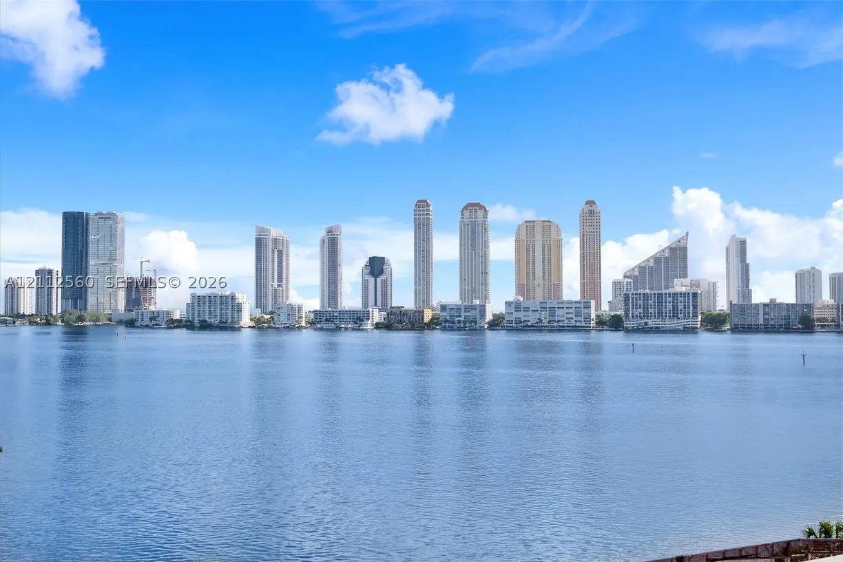 4000 Island Blvd #701, Aventura, FL 33160 Property for sale