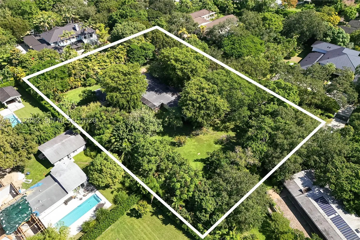 11600 SW 69th Ave, Pinecrest, FL 33156 Property for sale