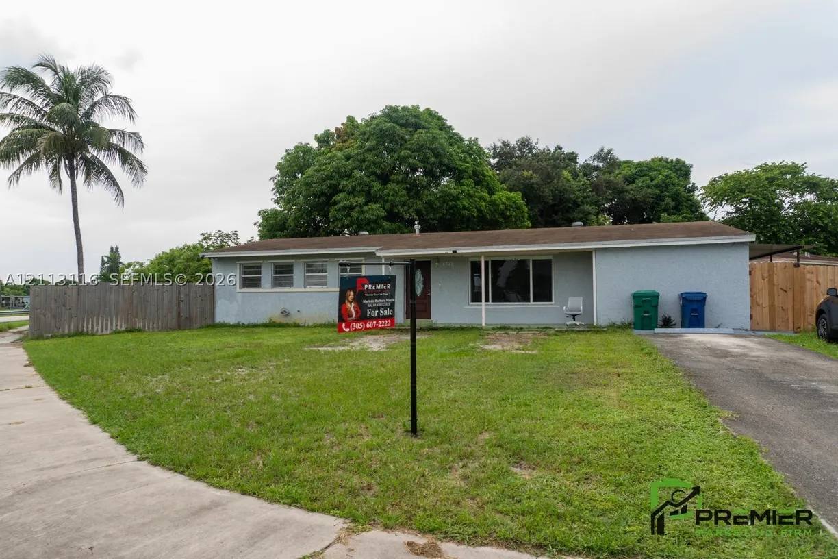 4341 NW 178th Dr, Miami Gardens, FL 33055 Property for sale