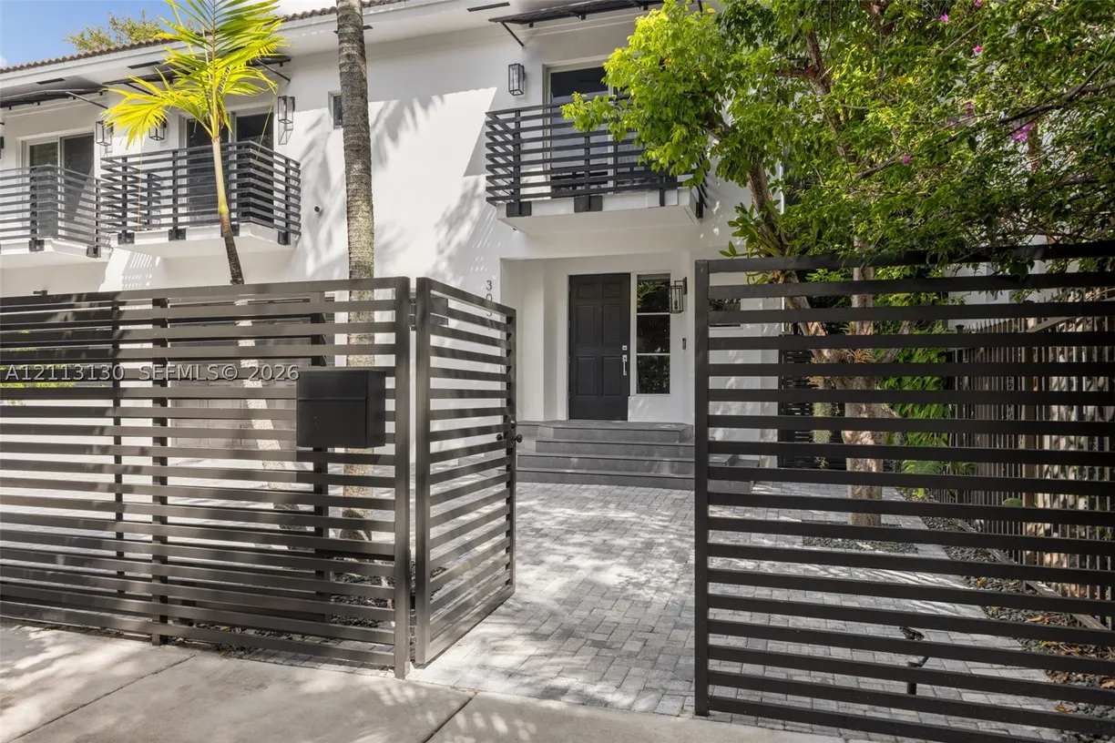 3039 Orange St #B, Coconut Grove, FL 33133 Property for sale