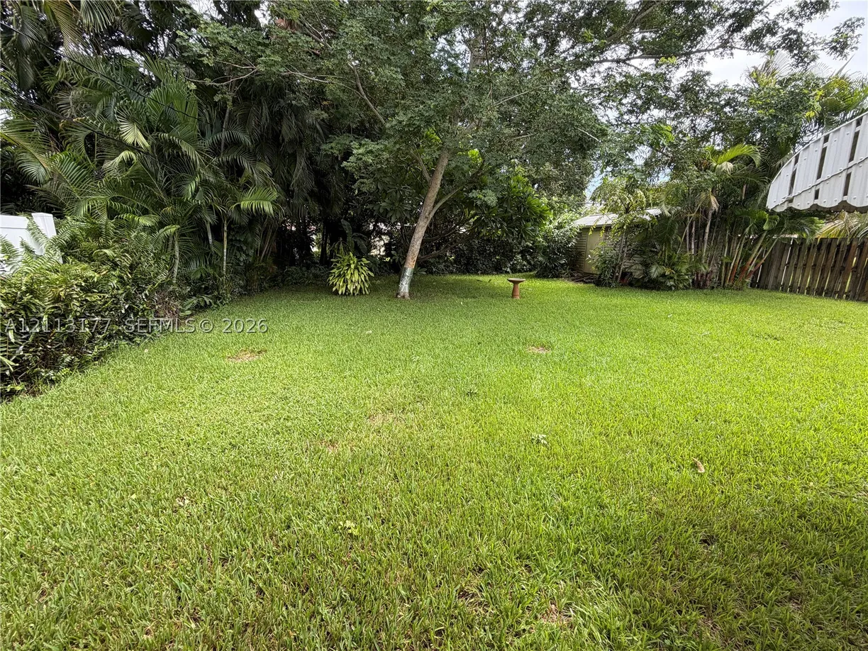 818 NW 7th Ave, Dania Beach, FL 33004 Property for sale