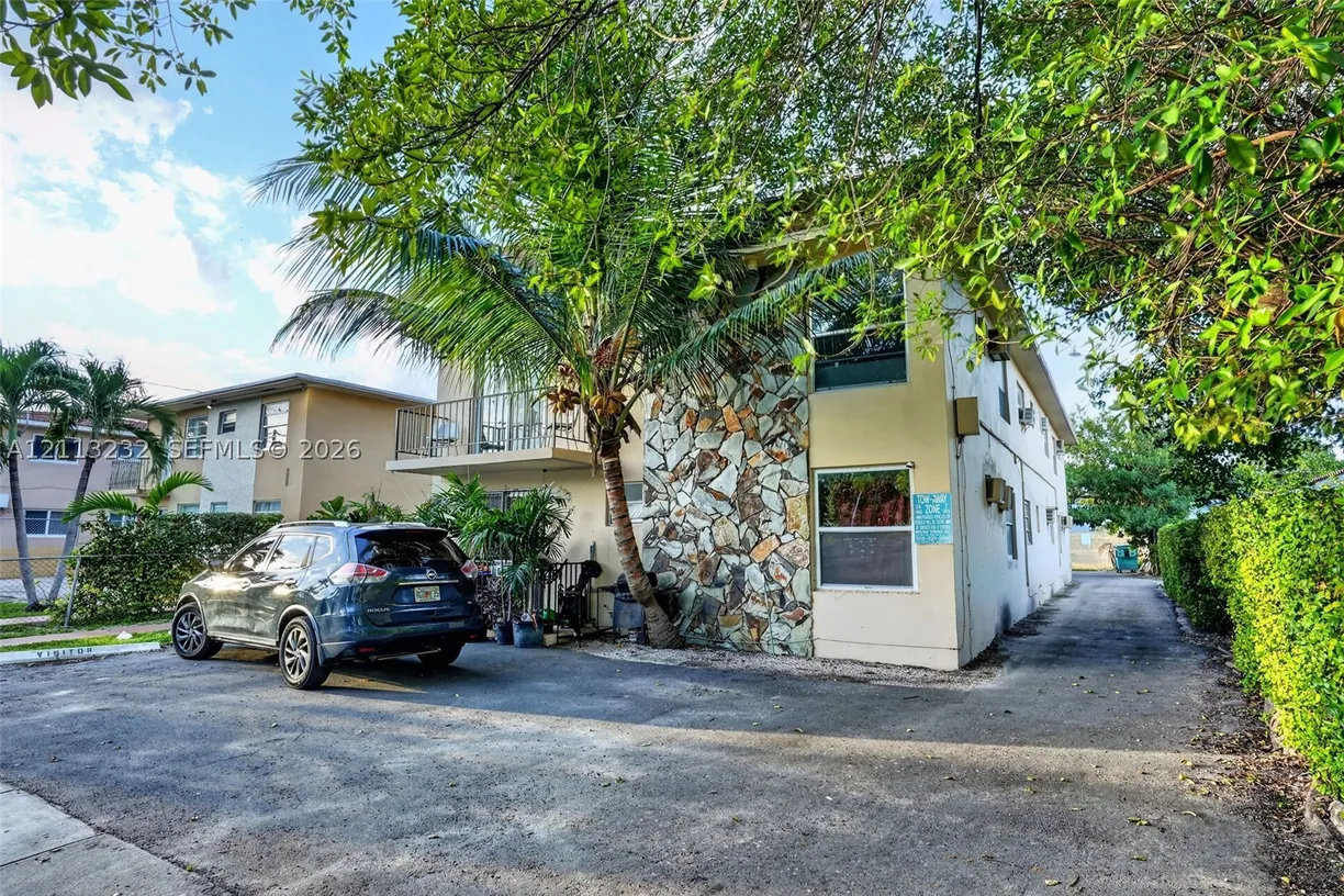 1619 NW 1st St, Miami, FL 33125 Property for sale