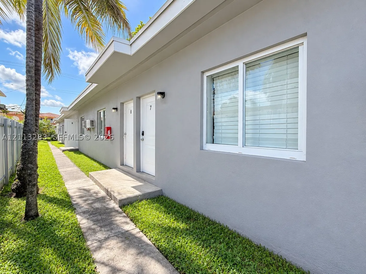 767 W 2nd Ave #1-12 #1-12, Hialeah, FL 33010 Property for sale