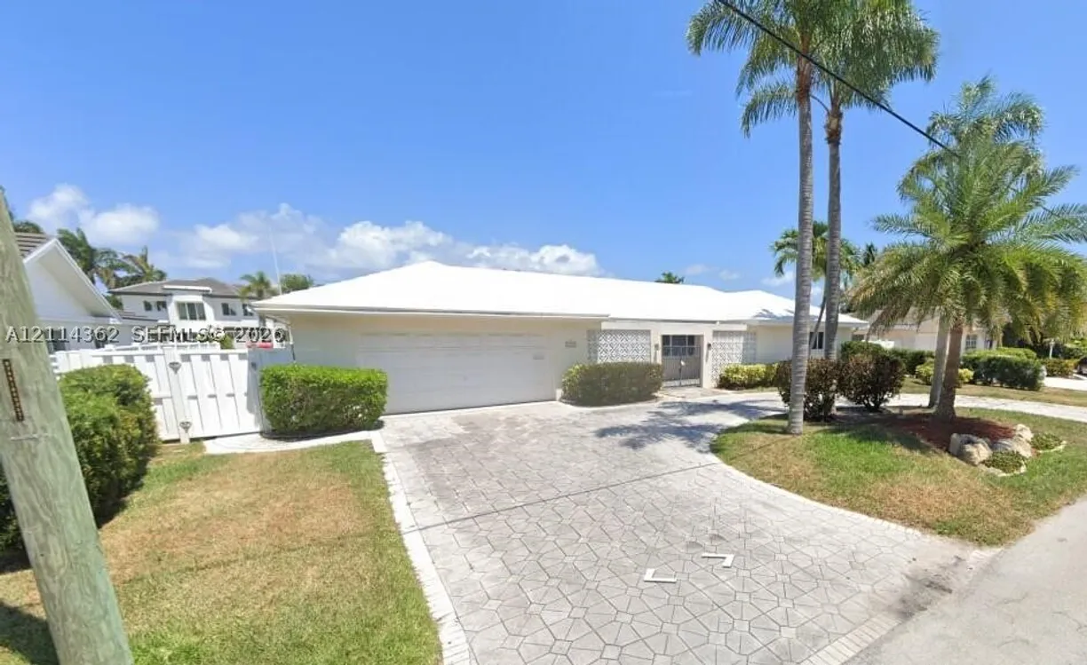 3850 NE 24th Ave, Lighthouse Point, FL 33064 Property for sale
