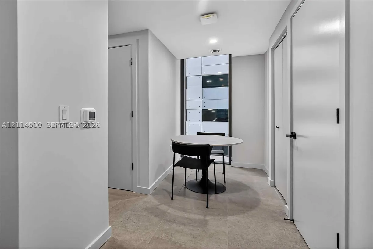 121 NE 5th St #712B, Miami, FL 33132 Property for sale