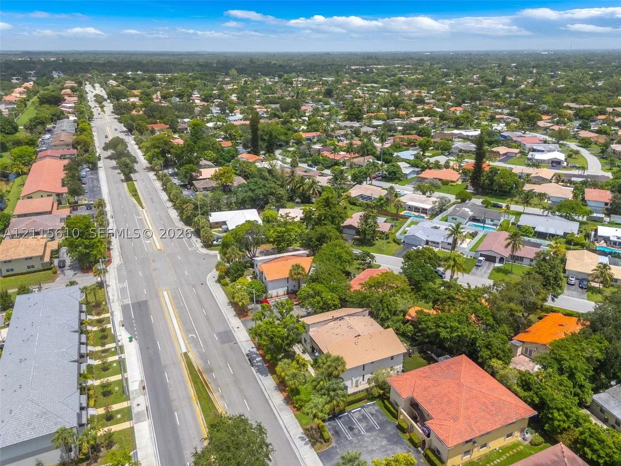 3711 Riverside Dr, Coral Springs, FL 33065 Property for sale