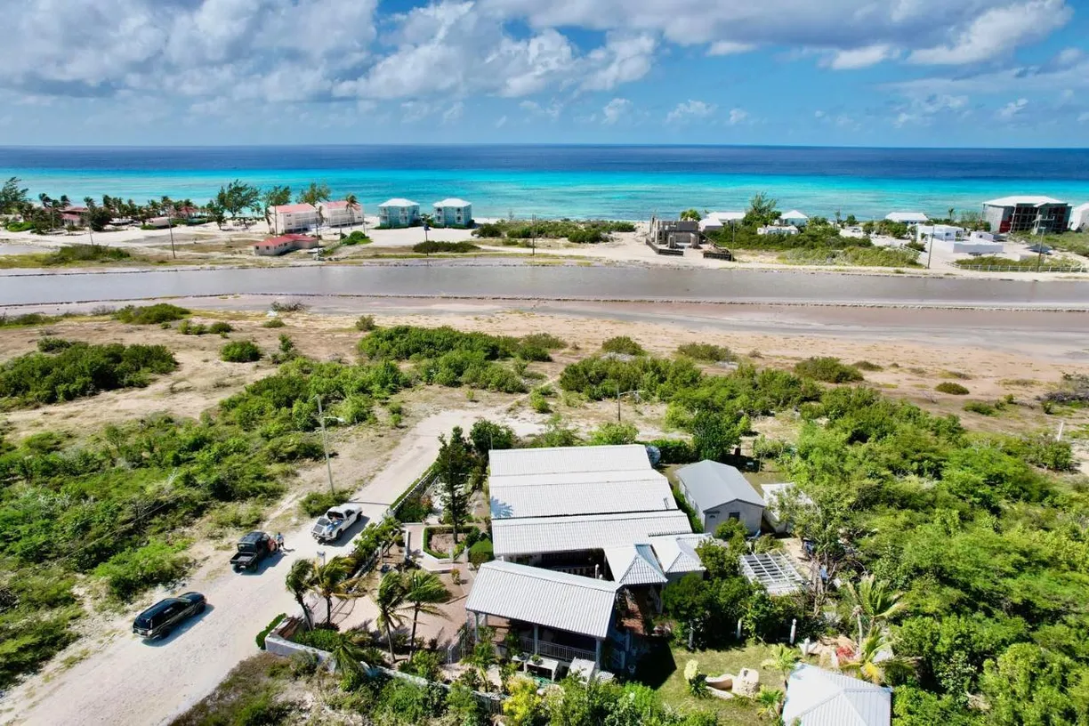 Turks and Caicos Real Estate | View VILLA DE ROSA | Listing