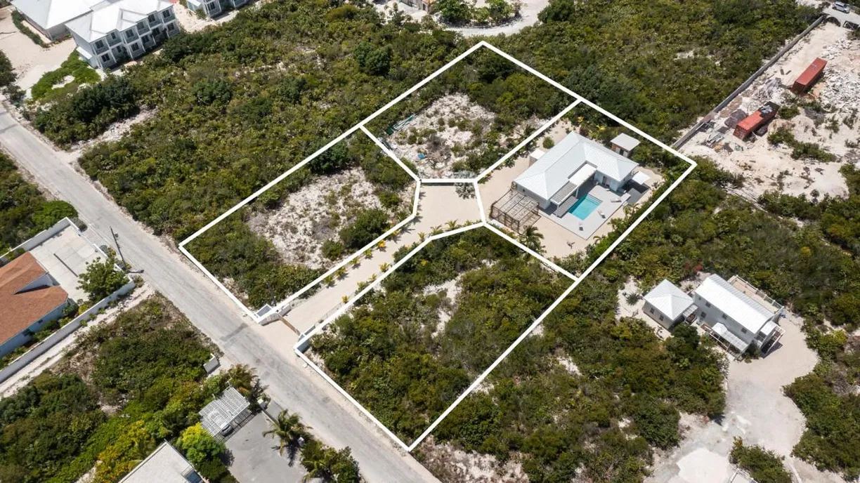 Turks and Caicos Real Estate | View CORAL VILLAS ON GRACE BAY | Listing