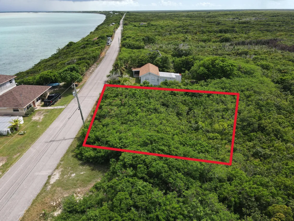 Turks and Caicos Real Estate | View KINGS HIGHWAY, BOTTLE CRE