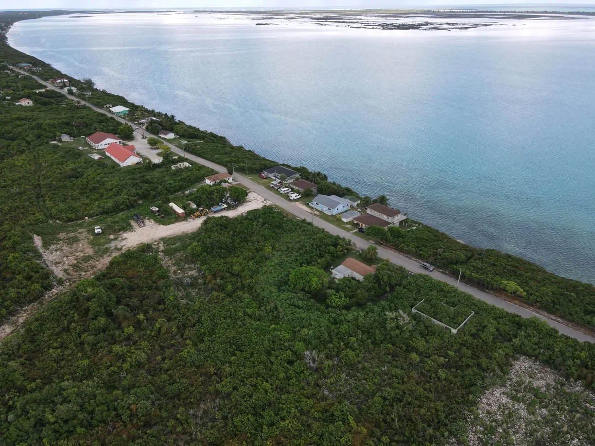 Turks and Caicos Real Estate | View KINGS HIGHWAY, BOTTLE CRE | Listing