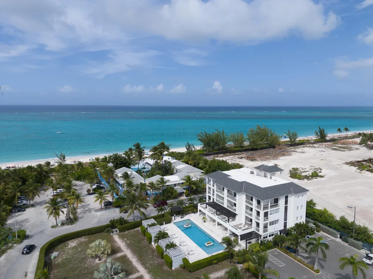 Turks and Caicos Real Estate | View THE TIDES, 101 | 1 Bed, 2 Baths