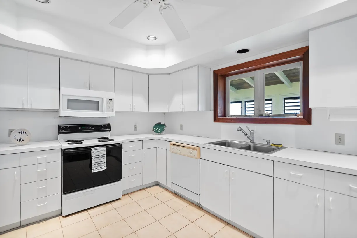 Turks and Caicos Real Estate | View EAGLE'S NEST WHITBY HAVEN | Listing